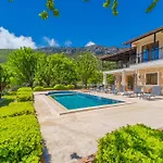 Doga Villa *