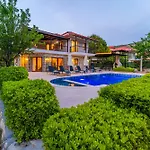 Doga Villa
