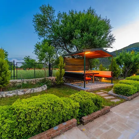 Villa Doga
